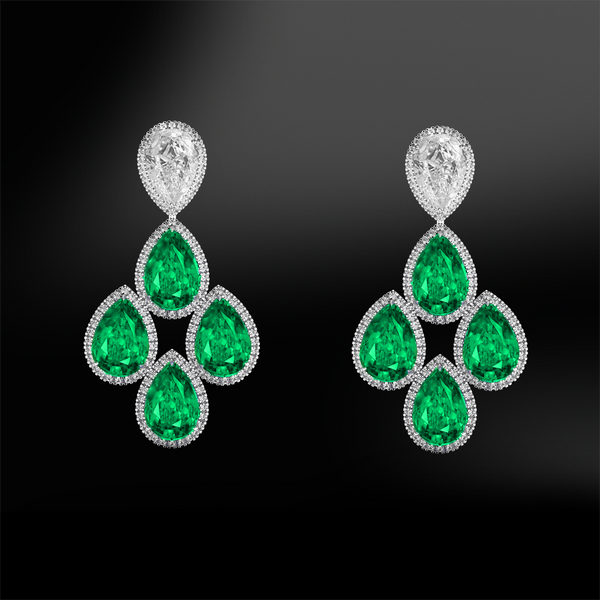 Pear drop emerald diamonds earrings