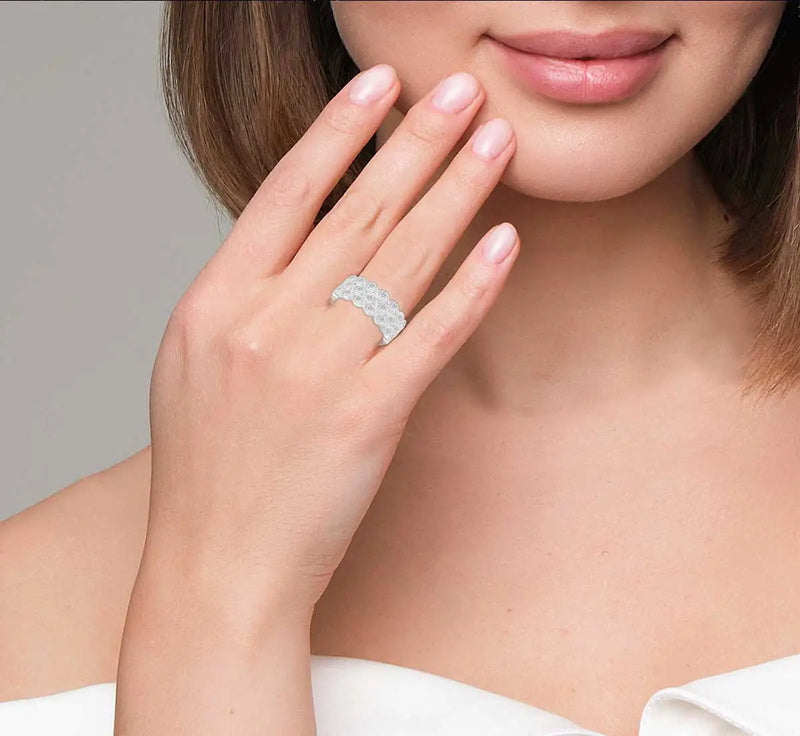 eternity ring on model