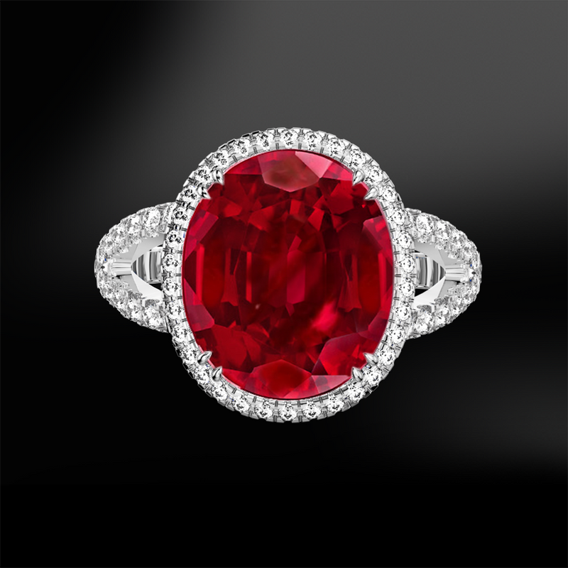 Oval Ruby ring 18k gold 